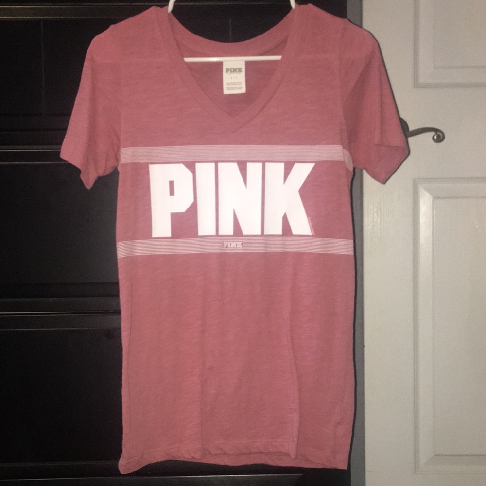 Victoria’s Secret PINK v neck
